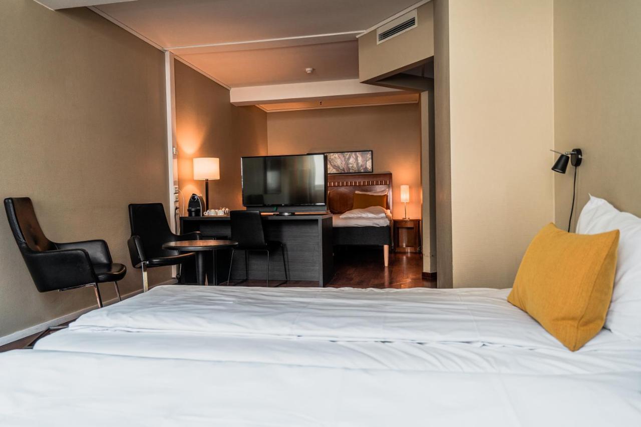 Hotell First Millennium